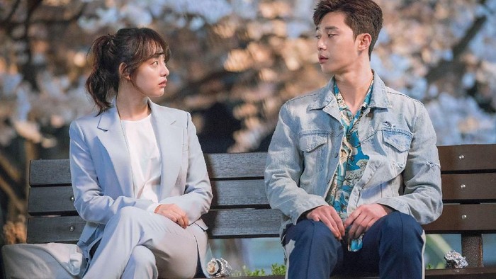 Tidak Disangka, Ini Ekspresi Wanita Yang Disukai Pria! Cari Tahu Yuk!