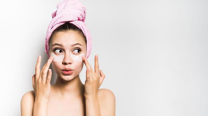 #FORUM Minta Rekomendasi Eye Cream untuk Menghilangkan Mata Panda Dong Ladies.. #FORUM Minta Rekomendasi Eye Cream untuk Menghilangkan Mata Panda Dong Ladies..