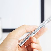 Wardah EyeXpert Optimum Hi-Black Liner Itu Bagus dan Awet Gak Sih Ladies?