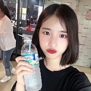 Ladies, masa iya sih keseringan minum air dingin bisa bikin tubuh gemuk??