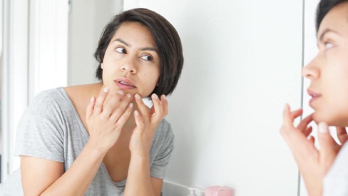 Ternyata Begini Cara Memencet Komedo Dengan Benar di Rumah