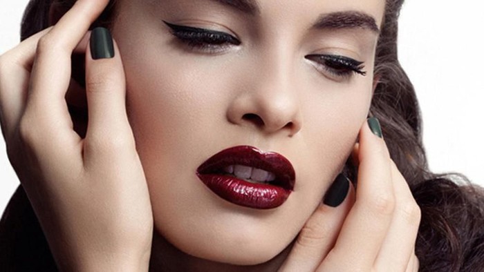 Ingin Coba Warna Lipstick Grunge? Coba Produk Lokal Berikut