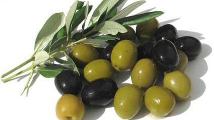 6 Keajaiban Minyak Zaitun untuk Kecantikan yang Mungkin Belum Kamu Tahu