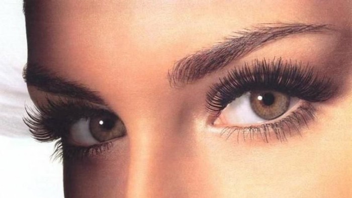 Beberapa Cara Mendapatkan Bentuk Alis yang Sempurna