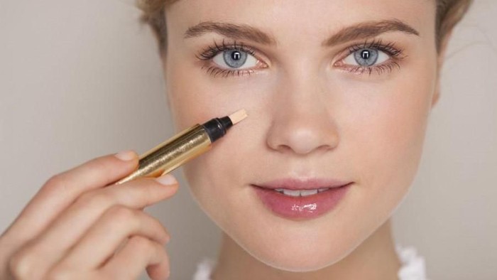 Rekomendasiin Concealer yang Bagus untuk Pemula dong! Rekomendasiin Concealer yang Bagus untuk Pemula dong!
