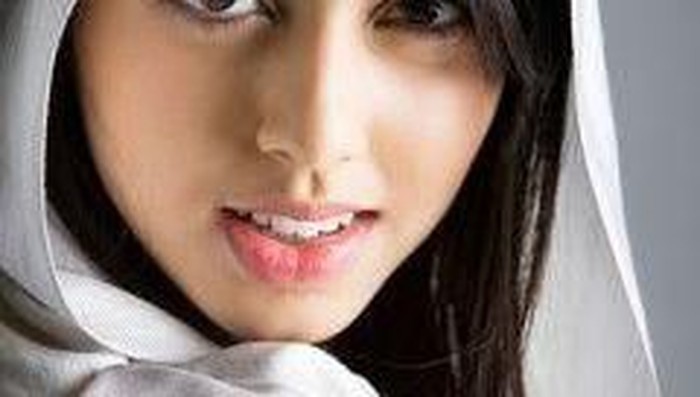 5 Foundation Lokal yang Aman & Nyaman untuk Kulit