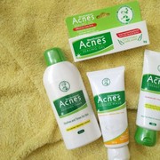 Produk Acnes ampuh gak sih buat ngilangin jerawat di kulit remaja?