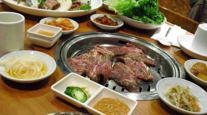 Dimana ya restoran Korea yang enak dan halal? Dimana ya restoran Korea yang enak dan halal?