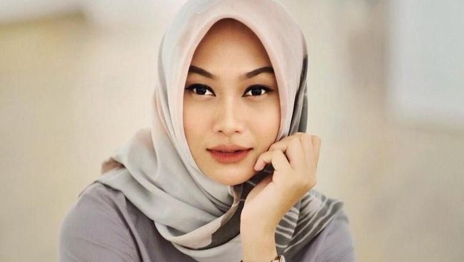 4 Lipstik Wardah untuk Pemilik Kulit Sawo Matang