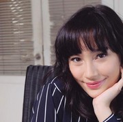 Ladies, boleh gak sih pakai foundation setiap hari? Apa efek sampingnya?