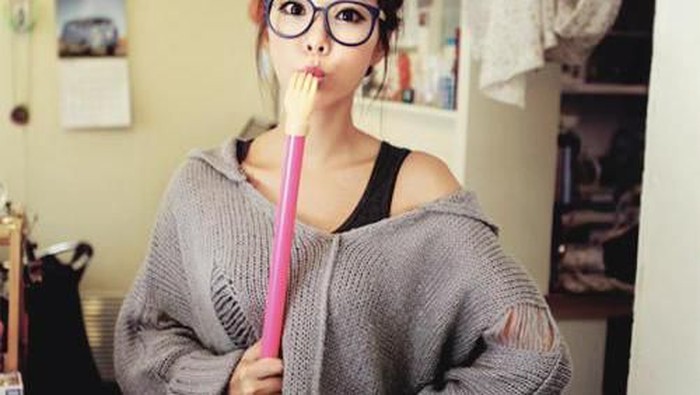 Mau Bikin Cepol tapi Rambut Masih Pendek? Coba Deh Ikuti Tutorial Cepol ala Korea Ini!