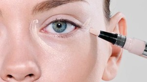 Ikuti Panduan Makeup Sehari-Hari Ini untuk Mendapatkan Tampilan Natural
