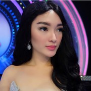 Enggak Nyangka!  8 Artis ini Blak-blakan Mengaku Melakukan Tanam Benang, Lho!