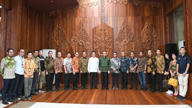 BPH Migas memastikan kembali kolaborasi dengan pemerintah provinsi dan kabupaten/kota dalam mendorong terlaksananya Pembangunan Pipa Trans Kalimantan.