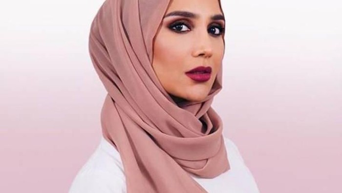 [FORUM] Buka hijab depan sepupu boleh gak sih?