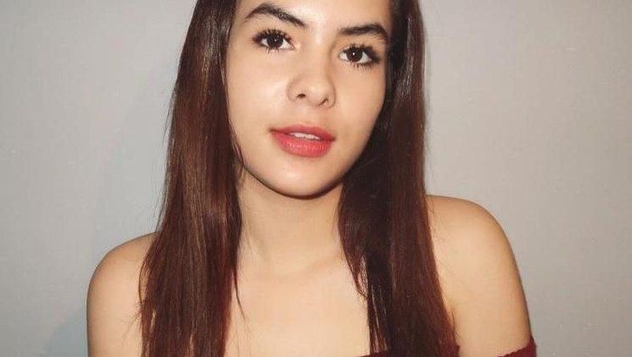 Cara Mudah Mengaplikasikan Makeup di Kulit Kering Supaya Hasilnya Glowing dan Dewy