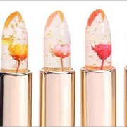 [FORUM] Pernah coba lipbalm yang ada bunganya ini?