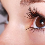 [FORUM] Cara nebelin bulu mata gimana sih gengs?