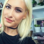 [FORUM] Ada yang pernah coba foundationnya Max Factor?