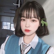 Mau Bikin Wajah Bulat Terlihat Tirus? Ikuti Cara Make Up Natural Seperti Ini!