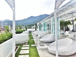 5 Tempat Makan Romantis di Puncak dengan Panorama Bukit Cantik
