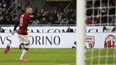 FOTO: Juventus Nyaris Takluk dari Milan, Untung Ada Ronaldo Juventus nyaris kalah dari AC Milan dalam leg pertama semifinal Coppa Italia. Gol Cristiano Ronaldo menyelamatkan Bianconeri.