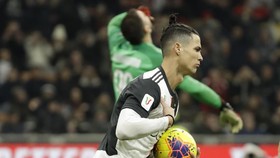 FOTO: Juventus Nyaris Takluk dari Milan, Untung Ada Ronaldo