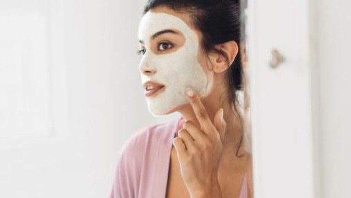 Mau Kulit Cantik Saat Tahun Baru? Mulai 5 Kebiasaan Baik Ini Mulai dari Sekarang