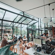 Ini 5 Rekomendasi Warung Kopi di Bogor, Pecinta Kopi Wajib Banget Coba!