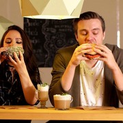 [FORUM] Susahnya diet kalau punya pacar hobi makan...