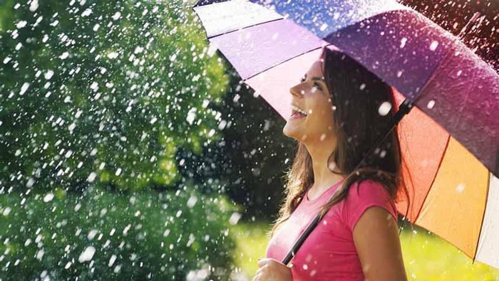 [FORUM] Kalo lagi musim hujan, tetep pake sunblock gak?