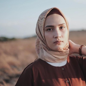 Curi Tips Hijab Style Buat Bumil ala Selebgram Dwi Handayani
