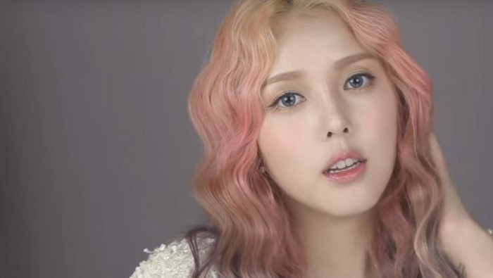 5 Vlogger Wanita Cantik dari Korea Ini Bikin Belajar K-Makeup Makin Gampang!