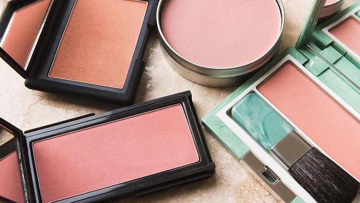 [FORUM] Lebih suka pake blush on pink atau peach gengs?