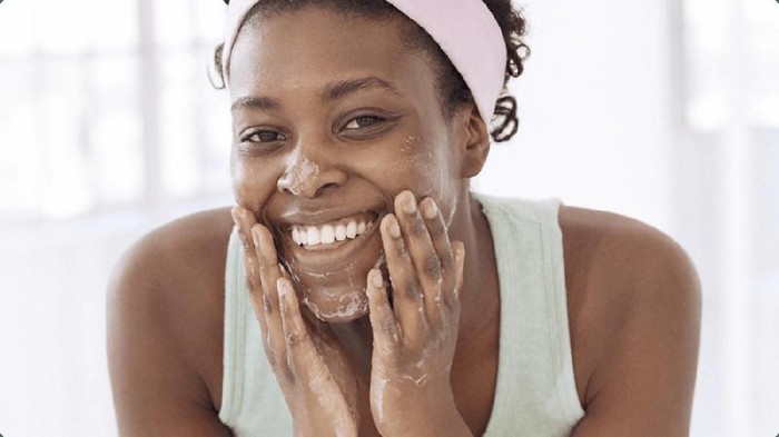 [FORUM] Kalian tipe yang ganti-ganti facial foam atau engga?