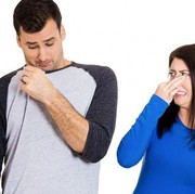 [FORUM] Baju pacarku bau apek.......bilanginnya gimana ya...