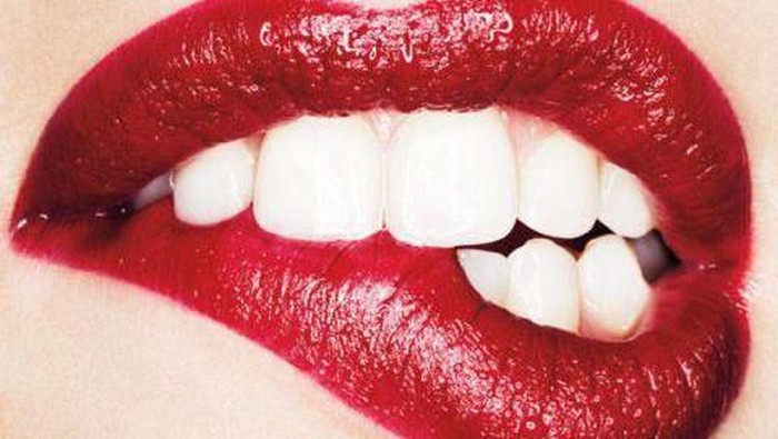 [FORUM] Waduh, pake lipstick menor tenyata dosa...