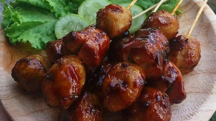 [FORUM] Gak ngerti enaknya bakso sama sosis bakar dimana...