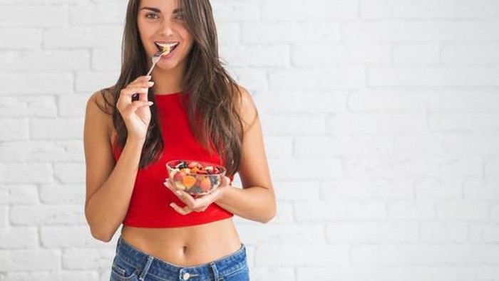 Bingung Ngemil Apa Saat Diet? Yuk, Cobain 5 Buah Ini Untuk Bentuk Tubuh Ideal