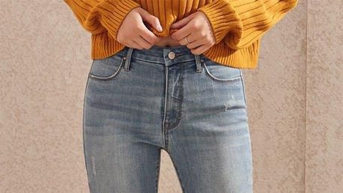 [FORUM] Lebih worth beli celana jeans atau kemeja kotak-kotak ya? Bingung nih!