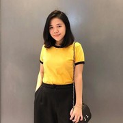 [FORUM] Pake kaos warna mencolok pede gak?