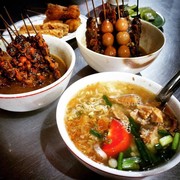 Nikmati Malam Hari Sambil Cicipi Kuliner Semarang