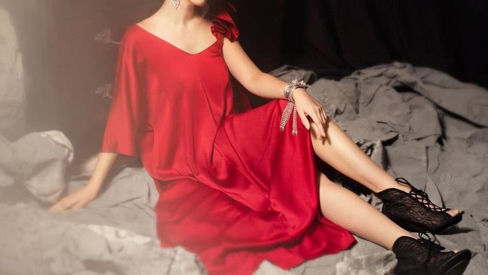 Biar Enggak Ketinggalan Zaman, Ini High Heels yang Siap Warnai Trend Fashion 2019!