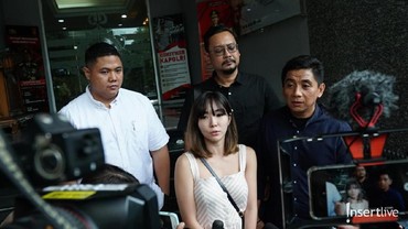 img-title Dihantam Dugaan Video Seks Bocor, Gisel Khawatir Dilihat Anak-anak