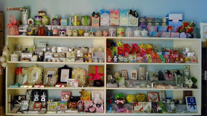 Rekomendasi Tempat Souvenir Pernikahan Murah, Anti Mainstream Ladies!