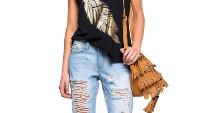 FORUM Risih deh pake baju ketekan malah diliatin...