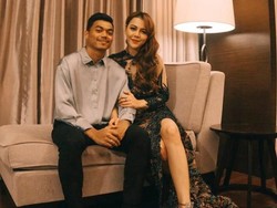 Ratu Rizky Nabila Diisukan Pisah Ranjang dengan Pesepakbola Alfath Fathier