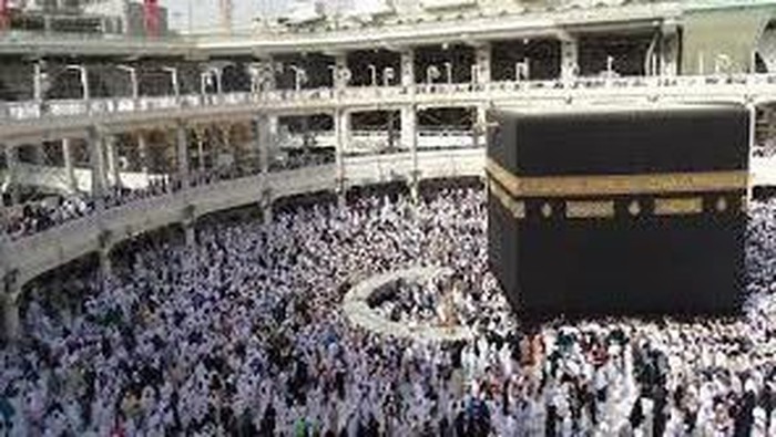 [FORUM] Solat salah kiblat hukumnya gimana ya?