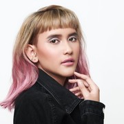 Review: Make Over Powerstay Matte Foundation, Mampu Samarkan Pori-pori dan Garis Halus!