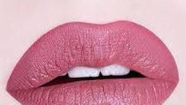 11 Lipstik Warna Nude Lokal Yang Cantik Dipakai Sehari Hari Orami 11 Lipstik Warna Nude Lokal Yang Cantik Dipakai Sehari Hari Orami